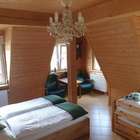 Tereska Zielone Wzgorze -willa Tosia Sobieszow