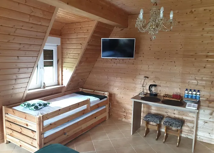 Tereska Zielone Wzgorze -willa Tosia Sobieszow *