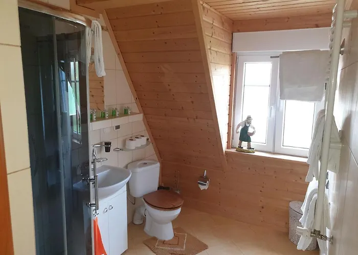 Tereska Zielone Wzgorze -willa Tosia Sobieszow Jelenia Góra